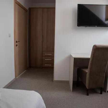 Апартаменты Restoran Mijajlovic *