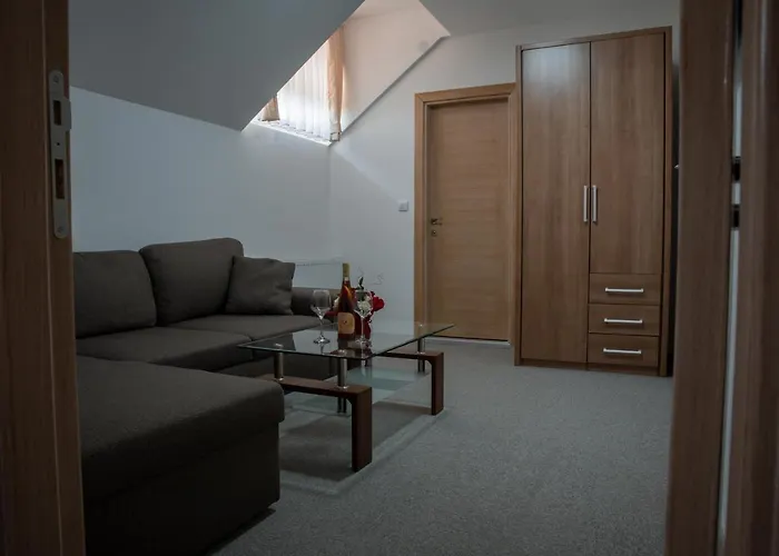 Apartman Restoran Mijajlovic *